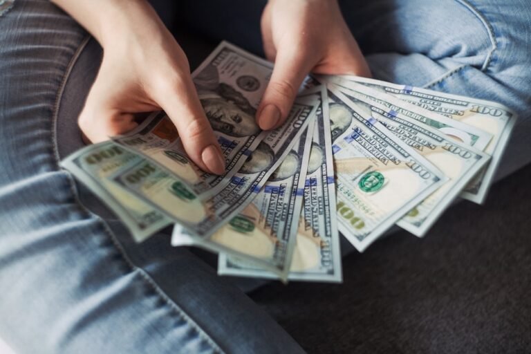 How To Make Money Online in 2023 – 25 Ways to Make an Online Income
